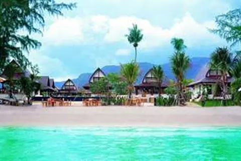Barali Beach Resort & Spa in ราชกรูด