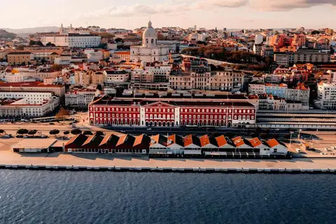 The Editory Riverside Santa Apolonia in Lissabon, foto 2