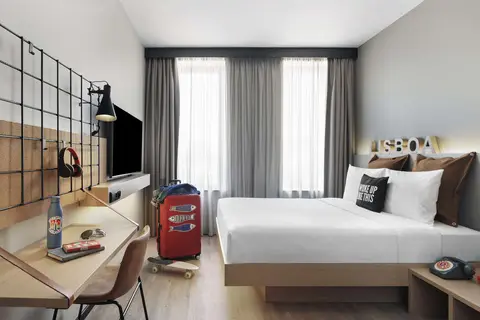 Moxy Alfragide Lisboa in Amadora — foto 3