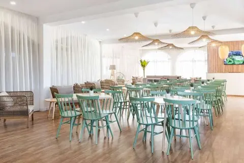 Clube Maria Luisa in Olhos D'Água — foto 7