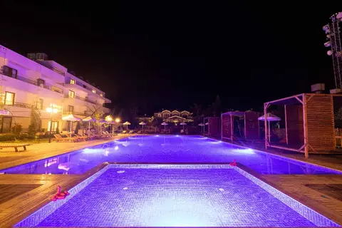 Palmonte Suites in Alsancak