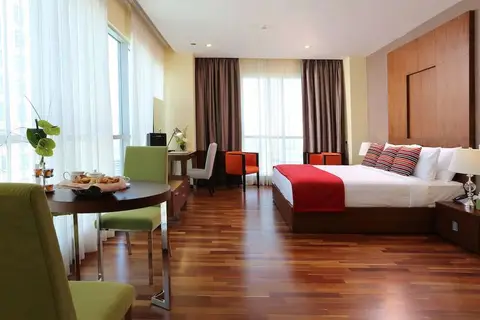 Ramada by Wyndham Dubai Barsha Heights in Dubai — foto 11