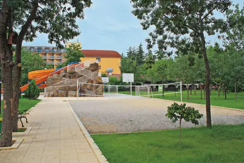Hotel Iskar in Несебър — foto 13