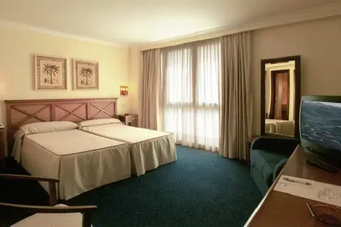 Hotel ILUNION San Sebastián in Donostia / San Sebastián — foto 27