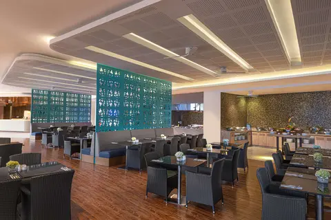 Radisson Hotel Kandy in Kandy — foto 21
