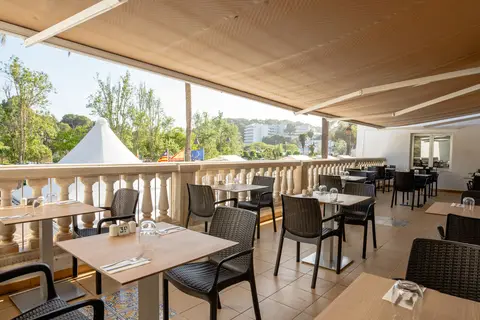 Minura Cala Galdana & Apartamentos d'Aljandar in Ciutadella — foto 33