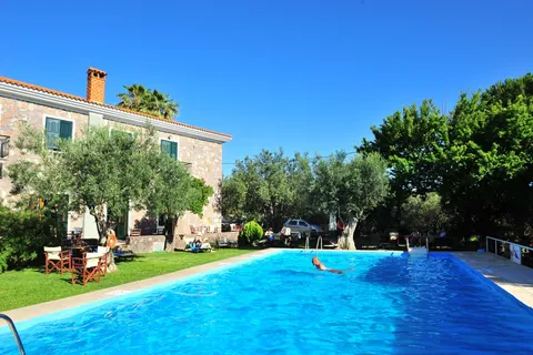 Amfitriti Hotel in Molyvos — foto 4
