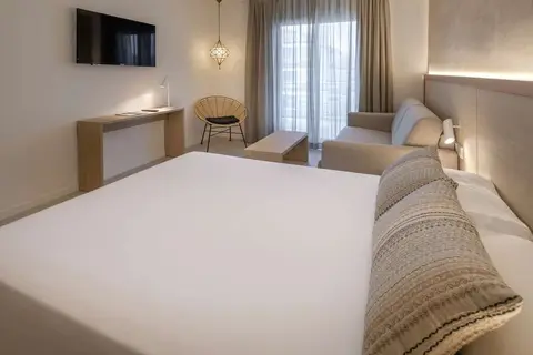 Hotel Alhambra in Santa Susanna — foto 16