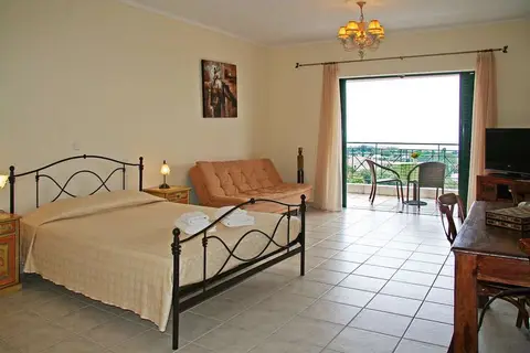 Sarantos Pool Suites in Lakithra, foto 11