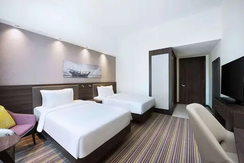 Hampton by Hilton Dubai Airport Hotel in Dubai — foto 3