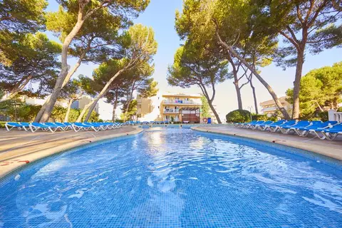 Palma Bay Club Resort & Annex in Palma