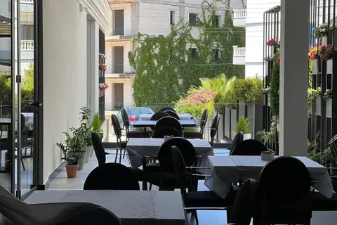 Rozafa Palace Hotel in Saranda — foto 12