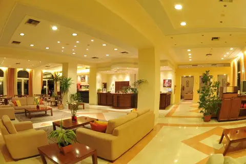 Hellinis Hotel in Korfoe, foto 21