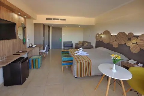 Nelia Beach Hotel in Ayia Napa — foto 18