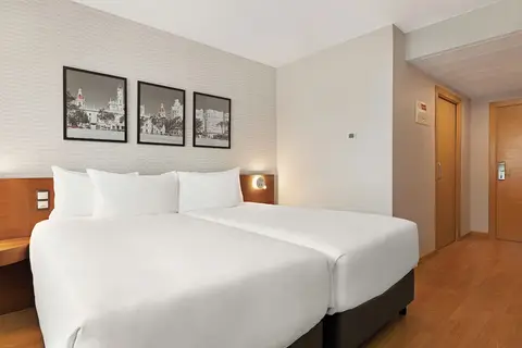 Ramada by Wyndham Valencia Almussafes in Almussafes — foto 30