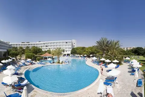 Avanti Hotel in Paphos — foto 13