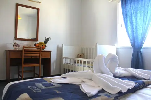 Sunny Hill Hotel Apartments in Paphos — foto 28