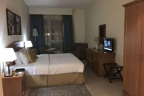 Golden Tulip Sharjah in Sharjah — foto 19