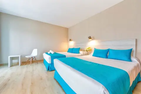 Alegria Maripins in Malgrat de Mar, foto 6