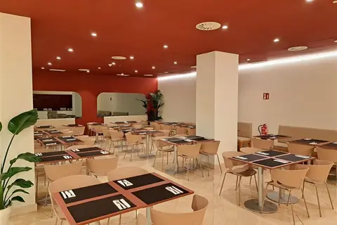 Hotel Puerta Santander in Santander — foto 18