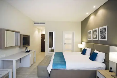 Salini Resort in In-Naxxar — foto 14