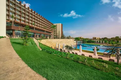 Concorde Luxury Resort in Bafra — foto 18