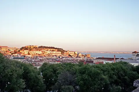 Independente Príncipe Real in Almada — foto 15