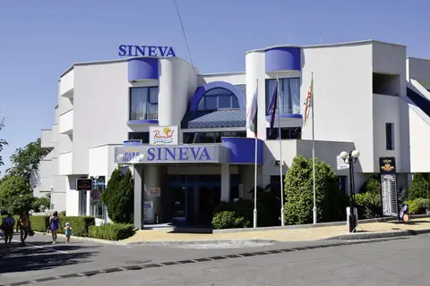 Hotel Sineva Beach in Свети Влас — foto 18