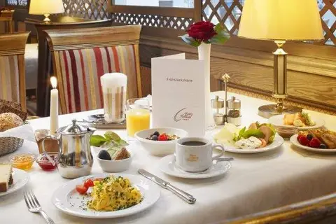 Vis á Vis Parkhotel in Willingen (Upland), foto 17