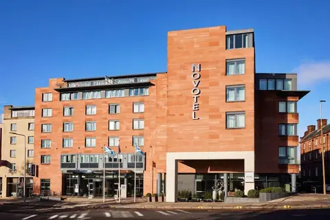 Novotel Edinburgh Centre in Edinburgh — foto 25