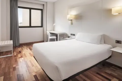 B&B HOTEL Granada Estación in Granada, foto 10