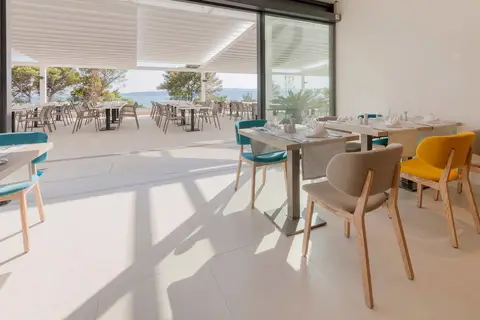 Bluesun Hotel Mala Berulia in Brela — foto 12