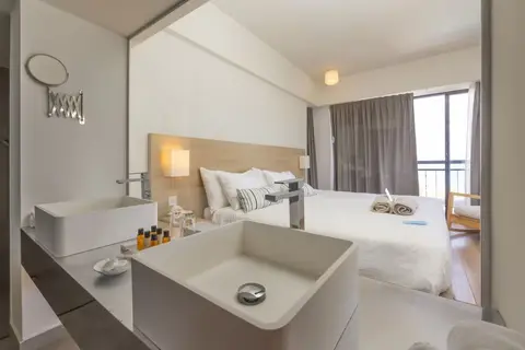 Sandy Beach Hotel & Spa in Larnaca — foto 22