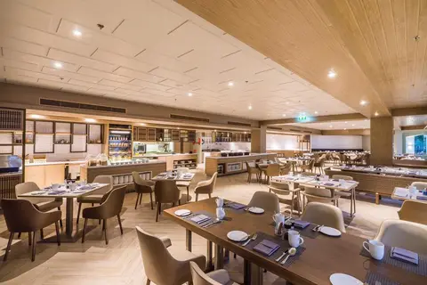 Phuket Marriott Resort & Spa, Merlin Beach in ตำบลป่าตอง — foto 6