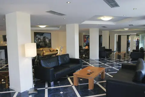 Dolphin Resort & Conference in Athene — foto 12