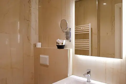 Queen Hotel Tirana in Tirana — foto 29
