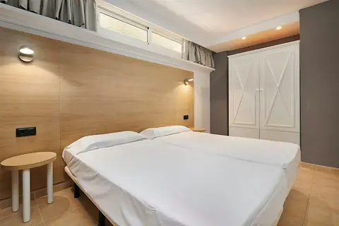 Protur Floriana Resort Aparthotel in Son Servera — foto 11