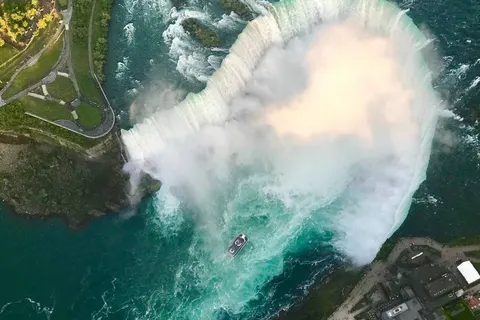 An Eastern Canada Exploration foto 1