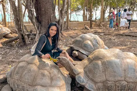 Karibu Beach Resort in Pongwe — foto 30