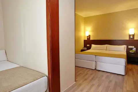 HCC Taber in Barcelona — foto 21