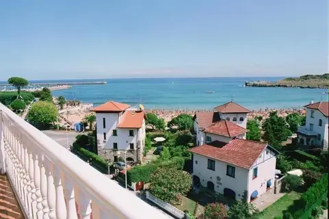 Hotel Las Rocas Playa in Castro Urdiales — foto 10