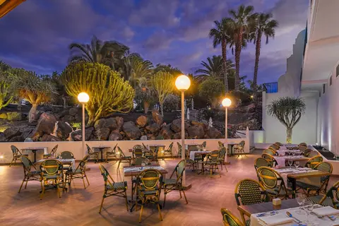 H10 Ocean Suites in Corralejo — foto 24