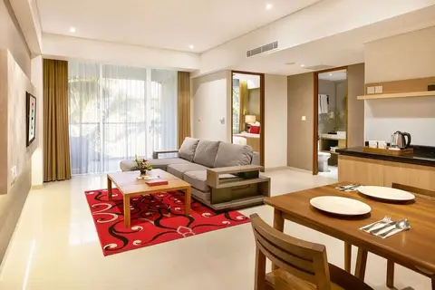Ramada Encore by Wyndham Bali Seminyak in Kuta — foto 7