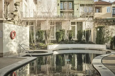 Hotel Catalonia Porto in Porto