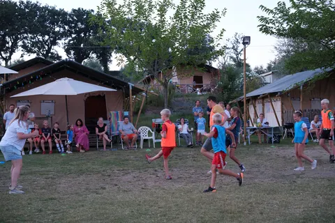 Camping Tenuta Tredici Ulivi foto 2