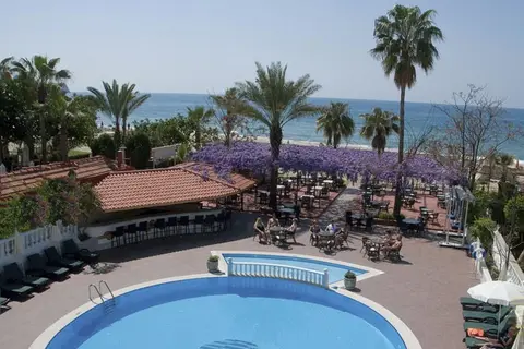 Azak Hotel in Alanya — foto 3