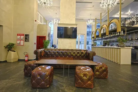 Hotel Martiness in Durres — foto 20