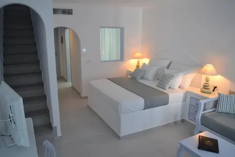 Maison Des Lys Luxury Suites in Δημοτική Ενότητα Θήρας — foto 26