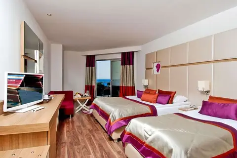 Delphin Botanik Platinum in Okurcalar — foto 19