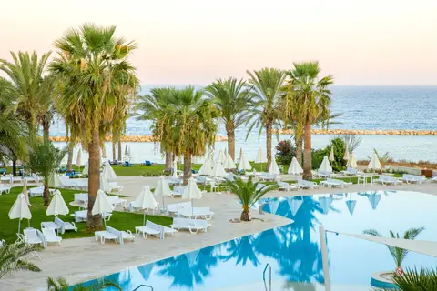 Venus Beach in Paphos — foto 2